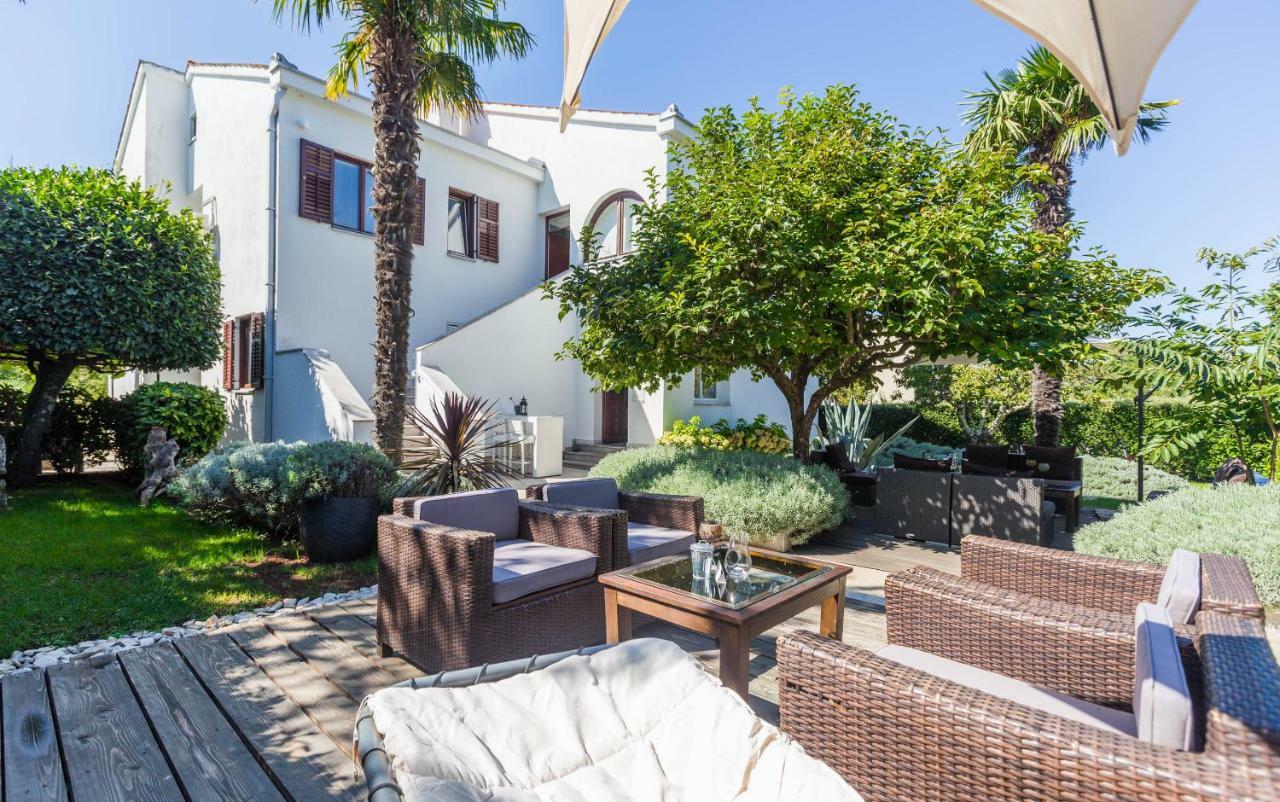 Apartments Bori Пореч Экстерьер фото
