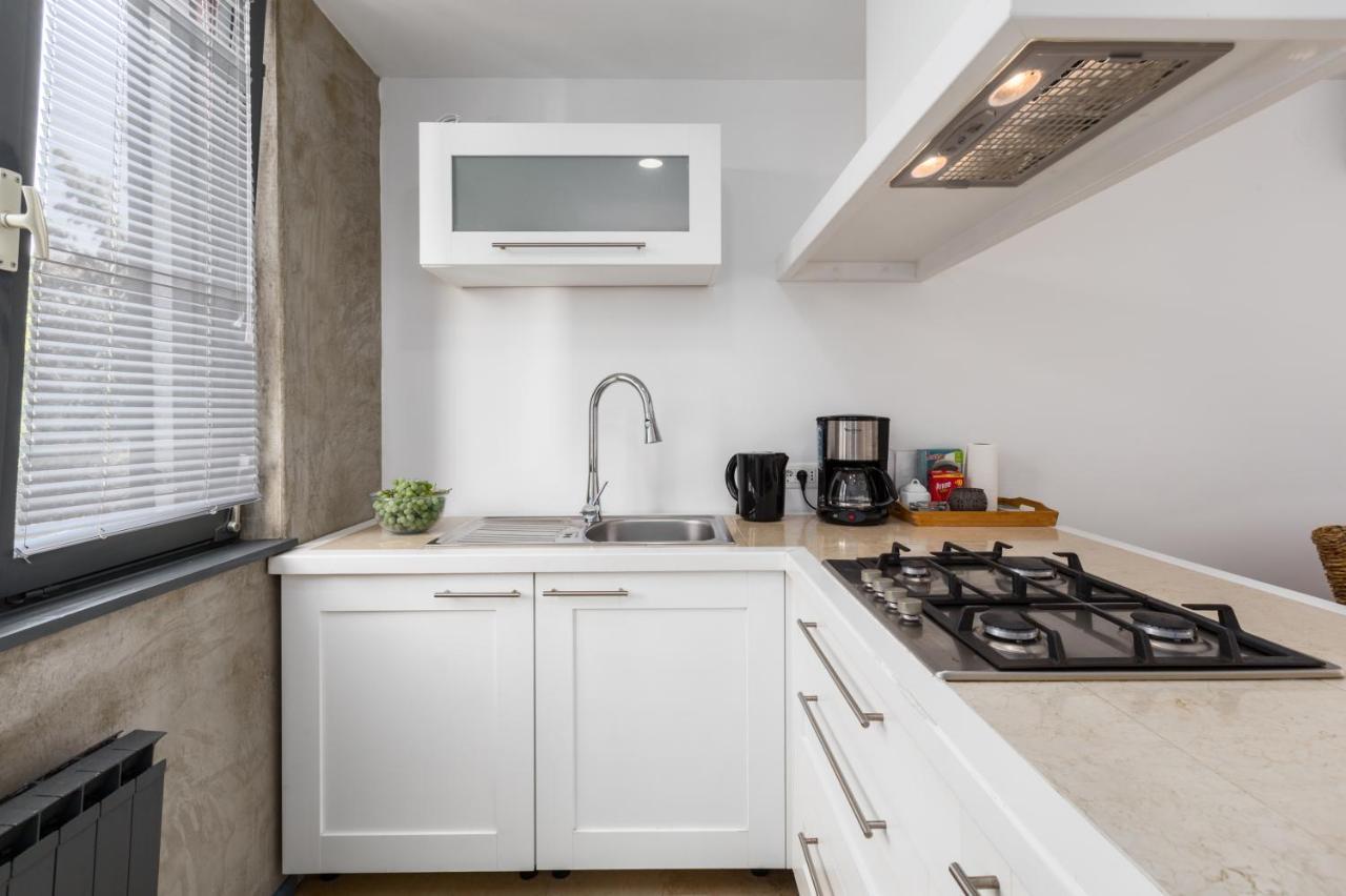 Apartments Bori Пореч Экстерьер фото